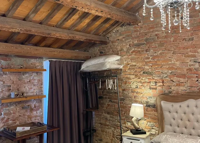 Barbara\'S Rooms