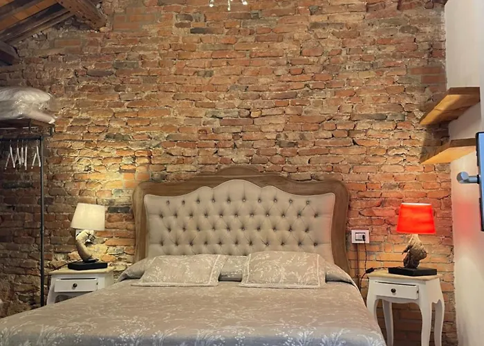 Barbara\'S Rooms